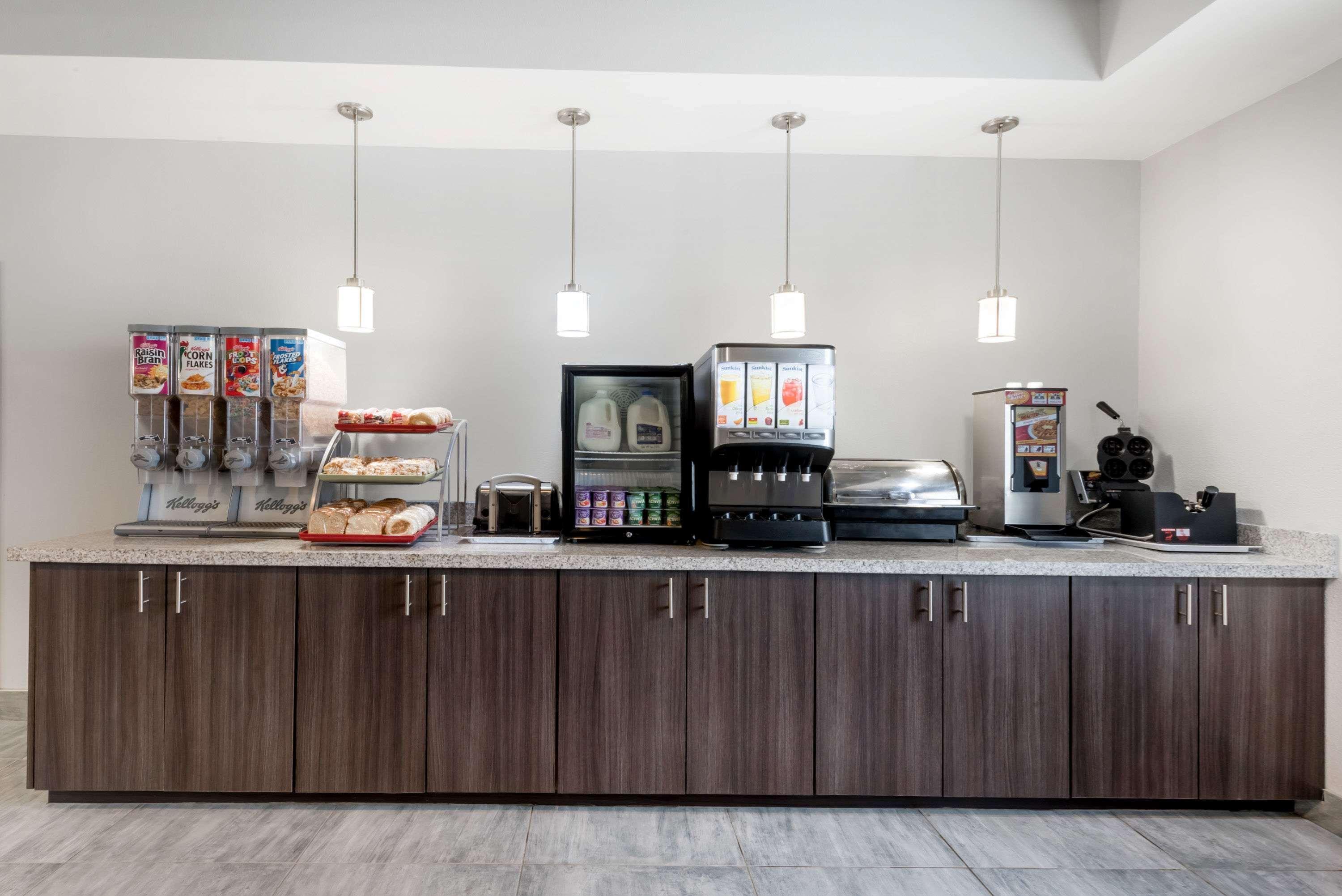 Hawthorn Extended Stay By Wyndham Midland Exteriér fotografie